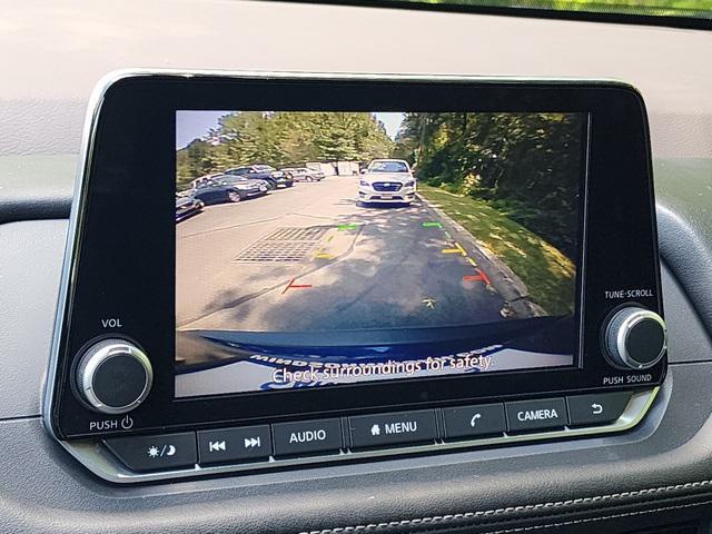 Photo of 2023 Caspian Blue Metallic Nissan Rogue