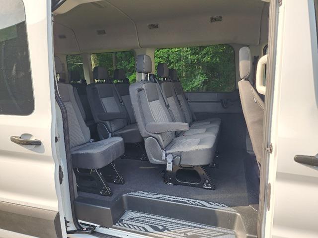 Photo of 2024 Oxford White Ford Transit-350