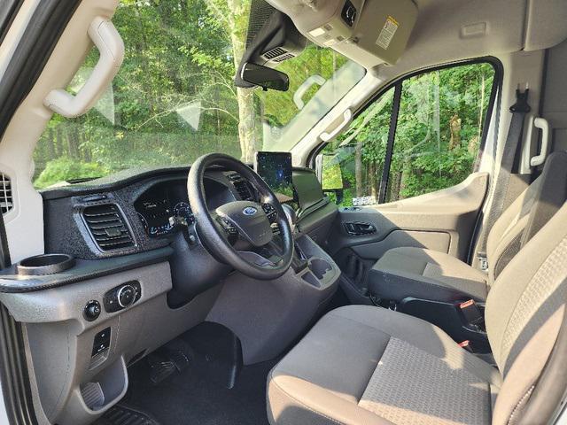 Photo of 2024 Oxford White Ford Transit-350