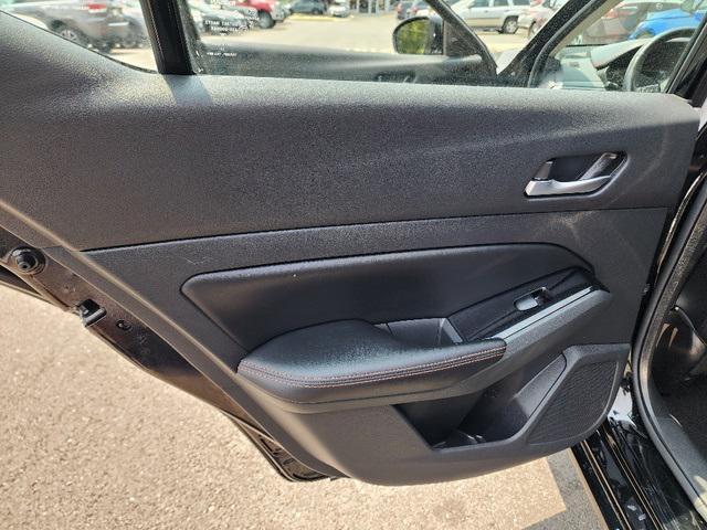 Photo of 2024 Super Black Clearcoat Nissan Altima