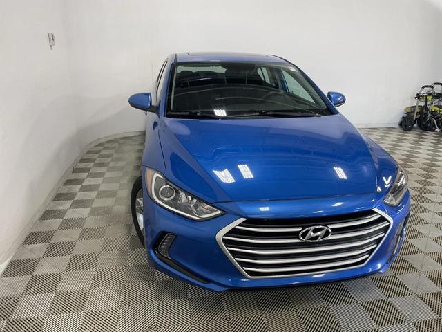 Photo of 2017 Electric Blue Metallic Hyundai ELANTRA