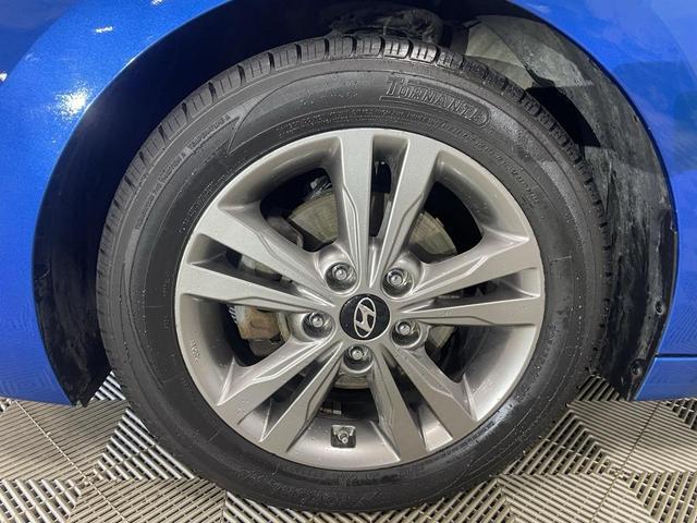 Photo of 2017 Electric Blue Metallic Hyundai ELANTRA