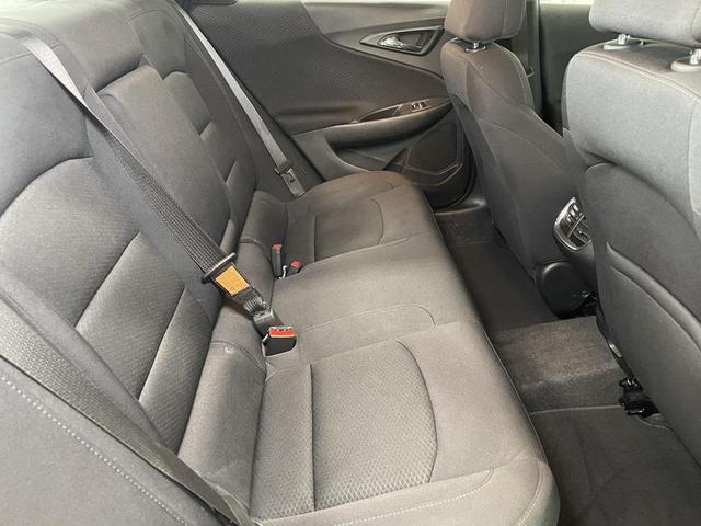 Photo of 2024 Summit White Chevrolet Malibu