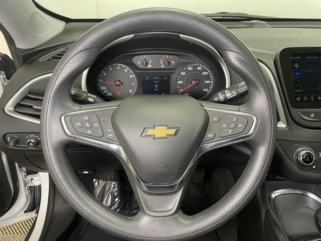 Photo of 2024 Summit White Chevrolet Malibu