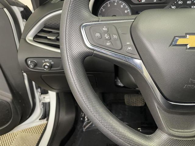Photo of 2024 Summit White Chevrolet Malibu
