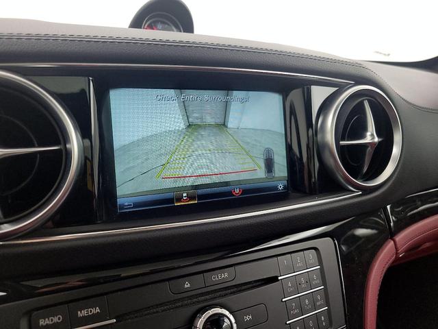 Photo of 2020 Gray Mercedes-Benz SL 550