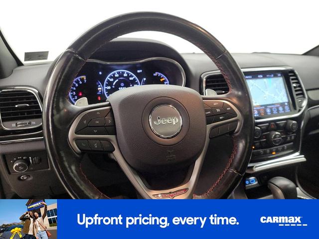 Photo of 2020 Gray Jeep Grand Cherokee