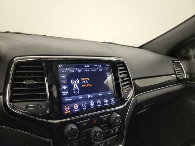 Photo of 2020 Gray Jeep Grand Cherokee