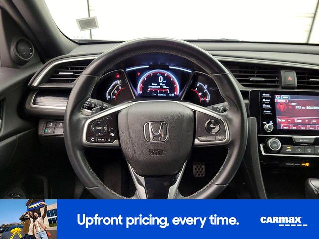 Photo of 2021 Gray Honda Civic