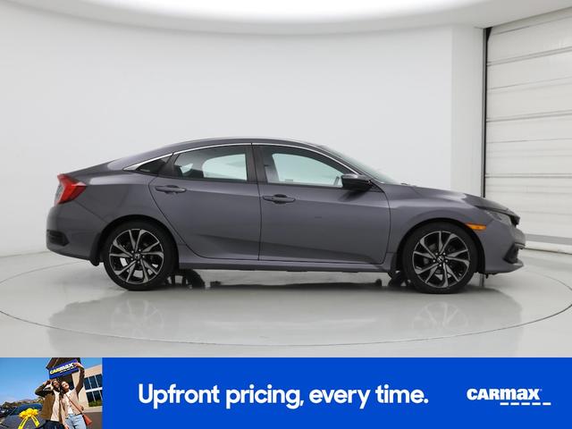 Photo of 2021 Gray Honda Civic