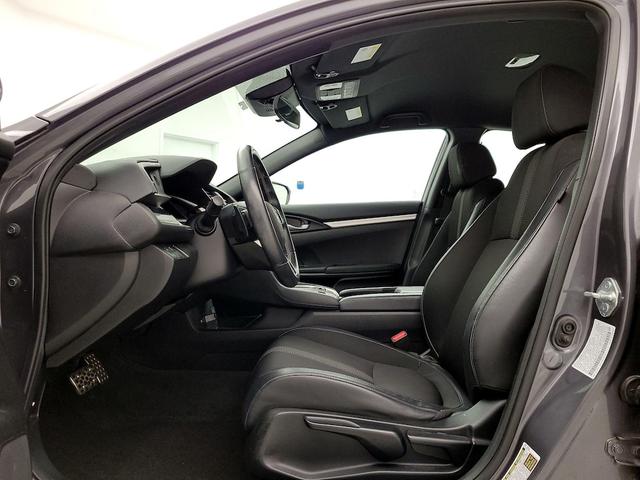 Photo of 2021 Gray Honda Civic