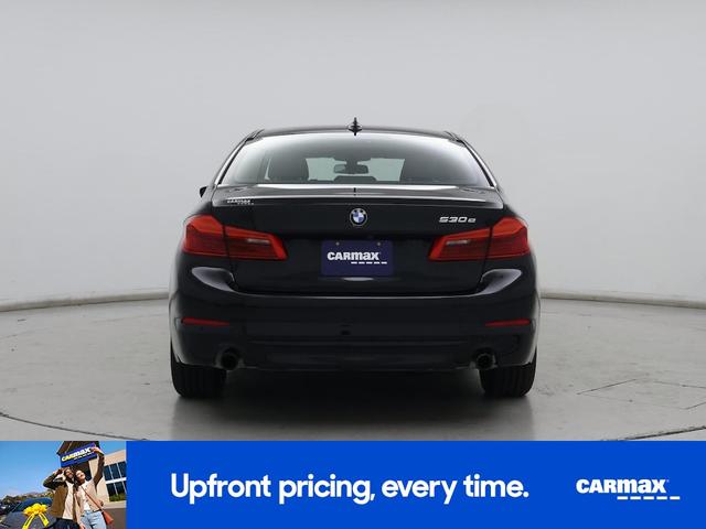 Photo of 2019 Black BMW 530e