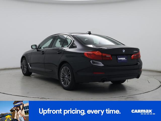 Photo of 2019 Black BMW 530e