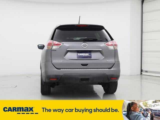 Photo of 2016 Gray Nissan Rogue