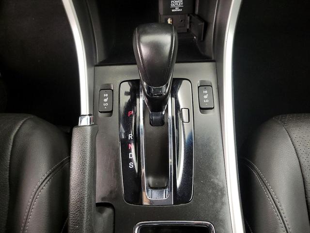 Photo of 2013 Red Honda Accord