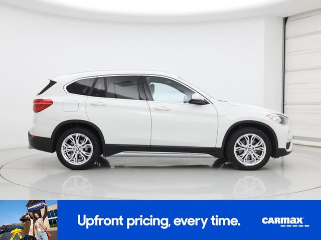 Photo of 2018 White BMW X1