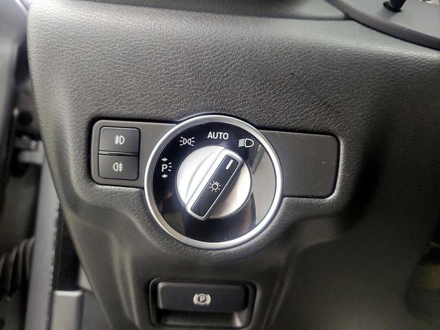 Photo of 2017 Gray INFINITI QX30