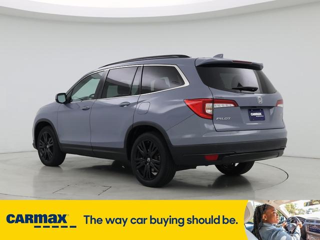 Photo of 2022 Gray Honda Pilot