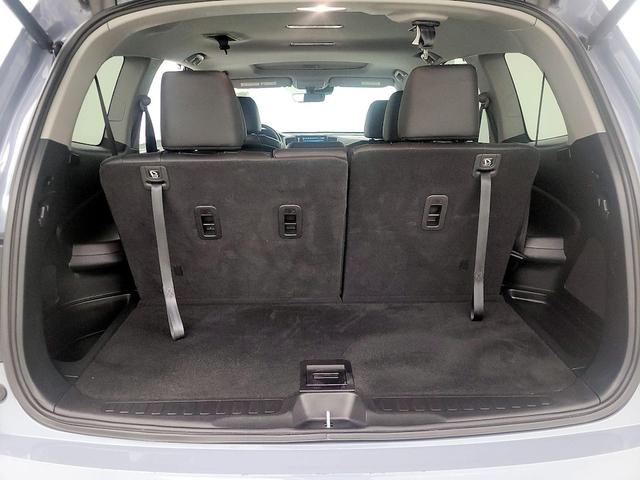 Photo of 2022 Gray Honda Pilot