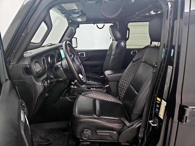 Photo of 2023 Black Jeep Wrangler