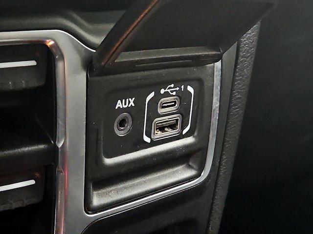 Photo of 2023 Black Jeep Wrangler