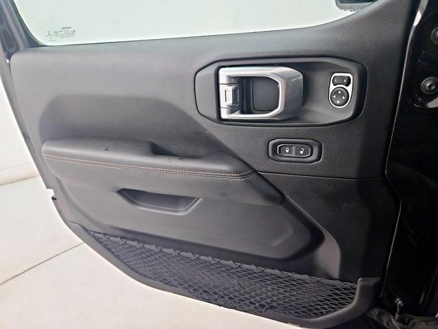 Photo of 2023 Black Jeep Wrangler