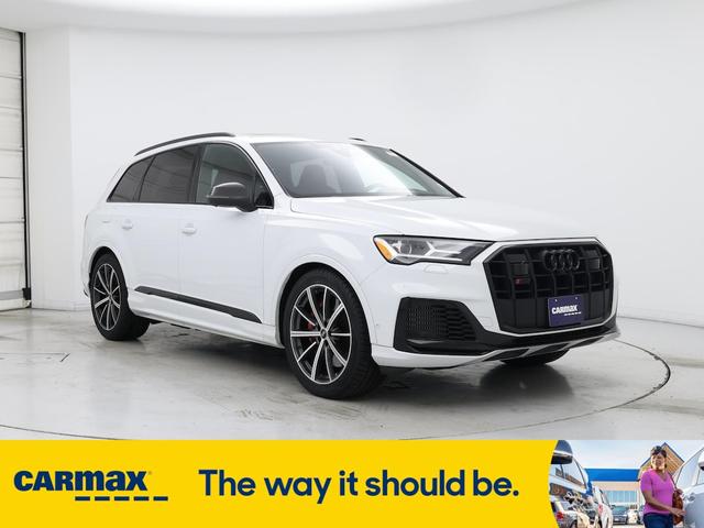 2022 Audi SQ7