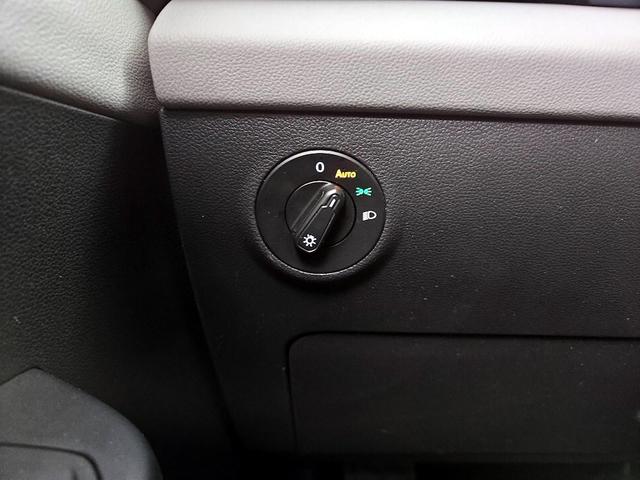 Photo of 2022 Gray Volkswagen Taos