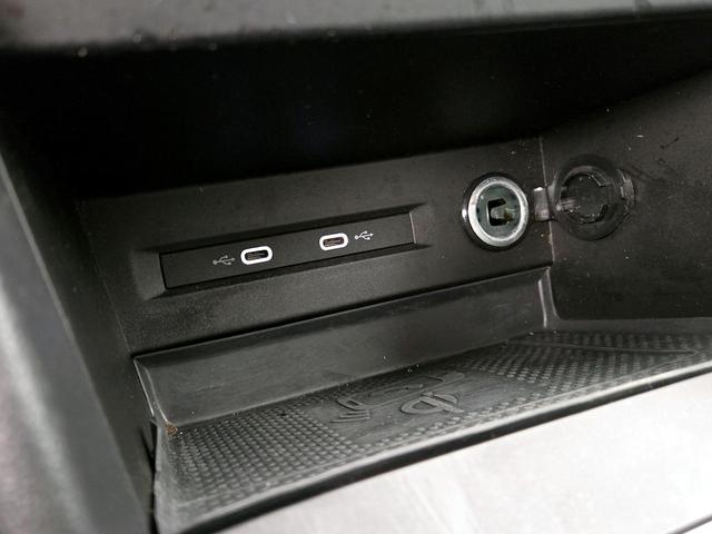 Photo of 2022 Gray Volkswagen Taos