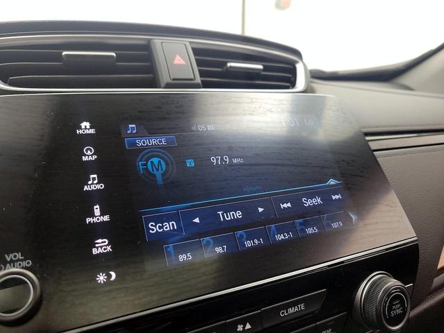 Photo of 2021 White Honda CR-V