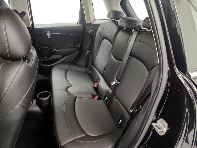 Photo of 2019 Black MINI Hardtop