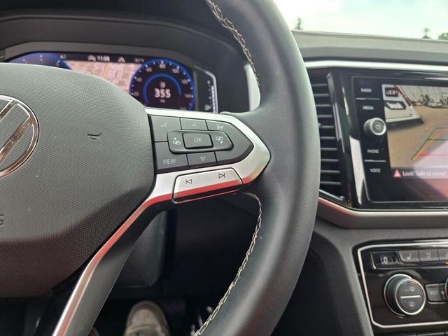 Photo of 2021 White Volkswagen Atlas