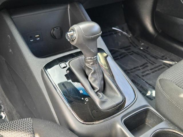 Photo of 2018 Silky Silver Kia Forte