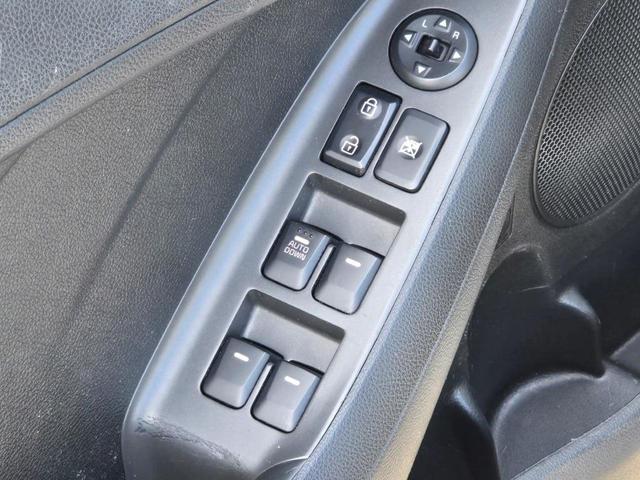 Photo of 2018 Silky Silver Kia Forte