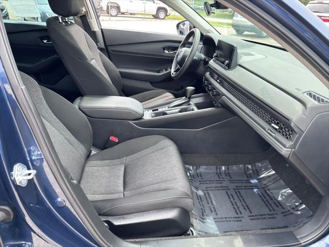 Photo of 2024 Canyon River Blue Metallic Honda Accord