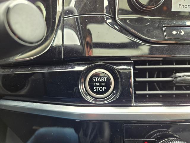 Photo of 2022 Scarlet Ember Tintcoat Nissan Pathfinder