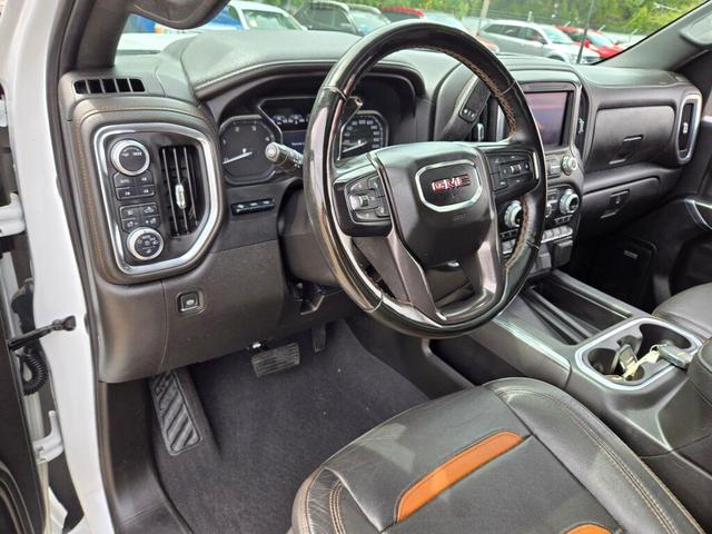 Photo of 2023 Summit White GMC Sierra 2500