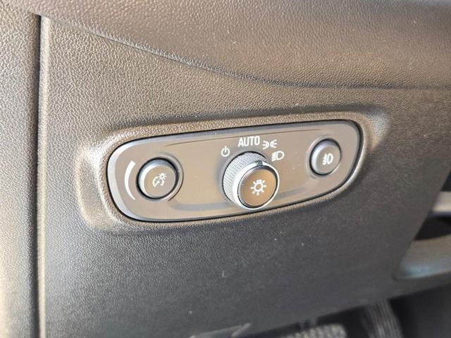 Photo of 2021 Nightfall Gray Metallic Chevrolet Equinox
