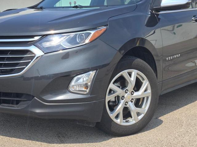 Photo of 2021 Nightfall Gray Metallic Chevrolet Equinox