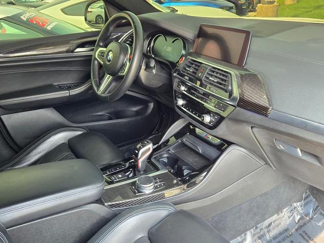 Photo of 2020 Alpine White BMW X4 M