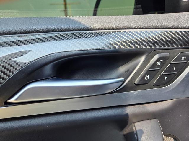 Photo of 2020 Alpine White BMW X4 M