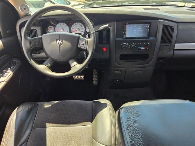 Photo of 2005 Black Clearcoat Dodge Ram 1500