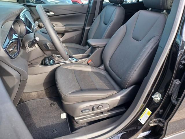 Photo of 2023 Ebony Twilight Metallic Buick Encore GX