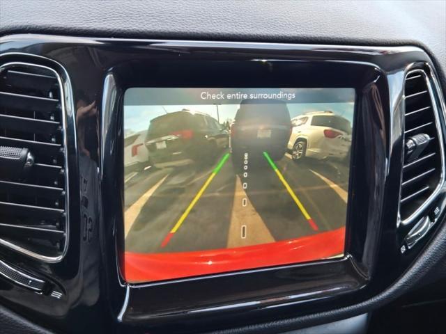 Photo of 2019 Redline Pearlcoat Jeep Compass
