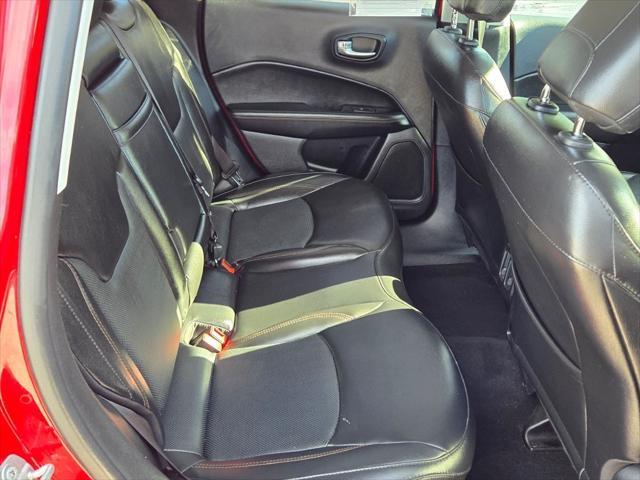 Photo of 2019 Redline Pearlcoat Jeep Compass