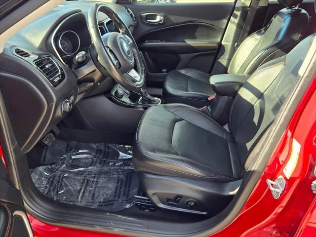 Photo of 2019 Redline Pearlcoat Jeep Compass