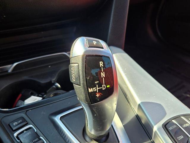 Photo of 2017 White BMW 320