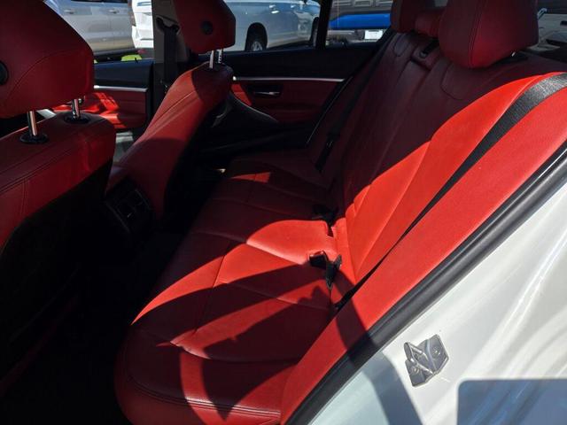 Photo of 2017 White BMW 320