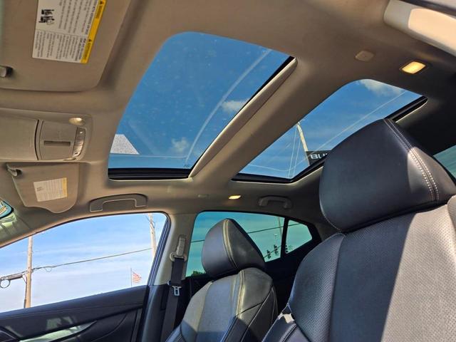 Photo of 2017 Gun Metallic Nissan Maxima