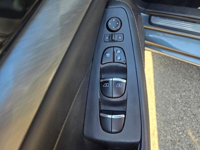 Photo of 2017 Gun Metallic Nissan Maxima